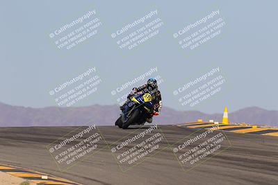 media/Oct-08-2023-CVMA (Sun) [[dbfe88ae3c]]/Race 3 Amateur Supersport Middleweight/